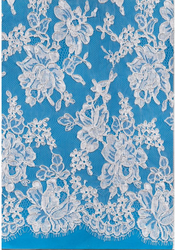 DENTELLE DE CALAIS-CAUDRY® : 76.453