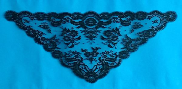 French lace – Dentelle de Calais-Caudry®: 85.483