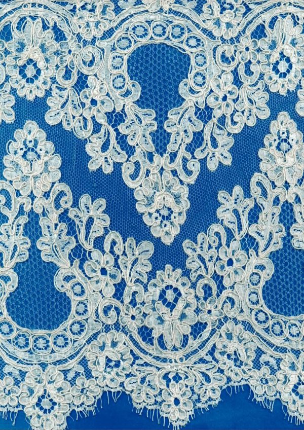 DENTELLE DE CALAIS-CAUDRY® : 91.514