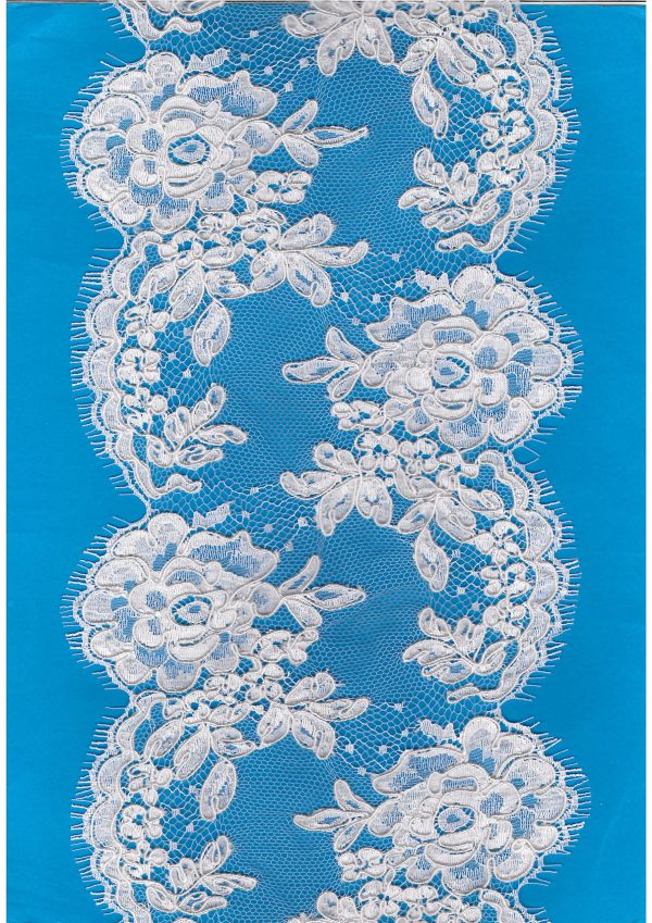 DENTELLE DE CALAIS-CAUDRY® : 95.513